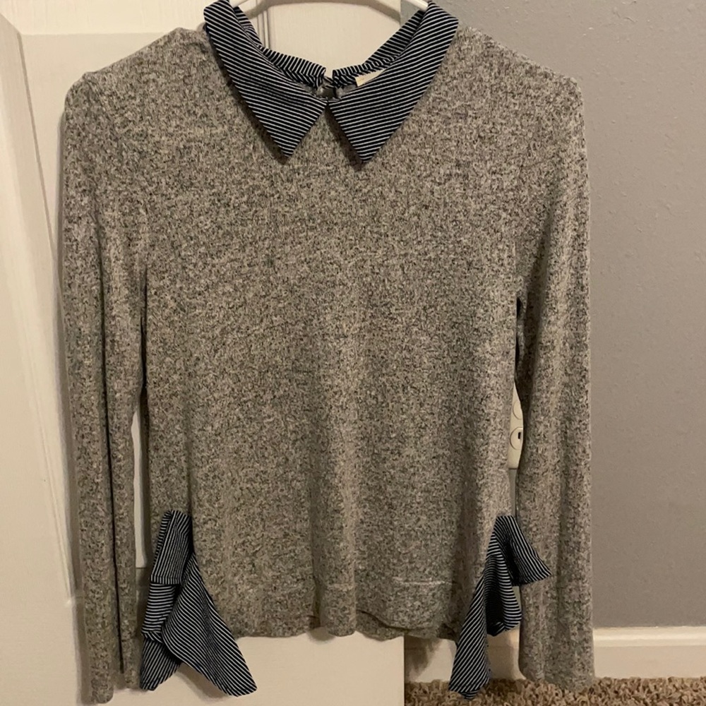 Long- sleeve dress shirt